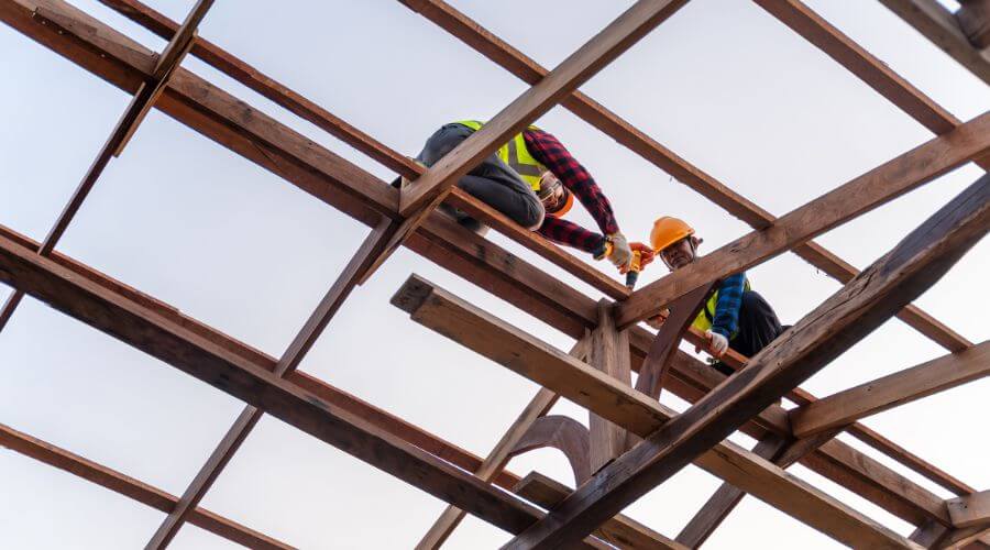 Professional residential roofers in Sneads, FL